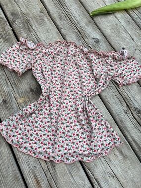 Floral Off-Shoulder Ruffle Top - Pink